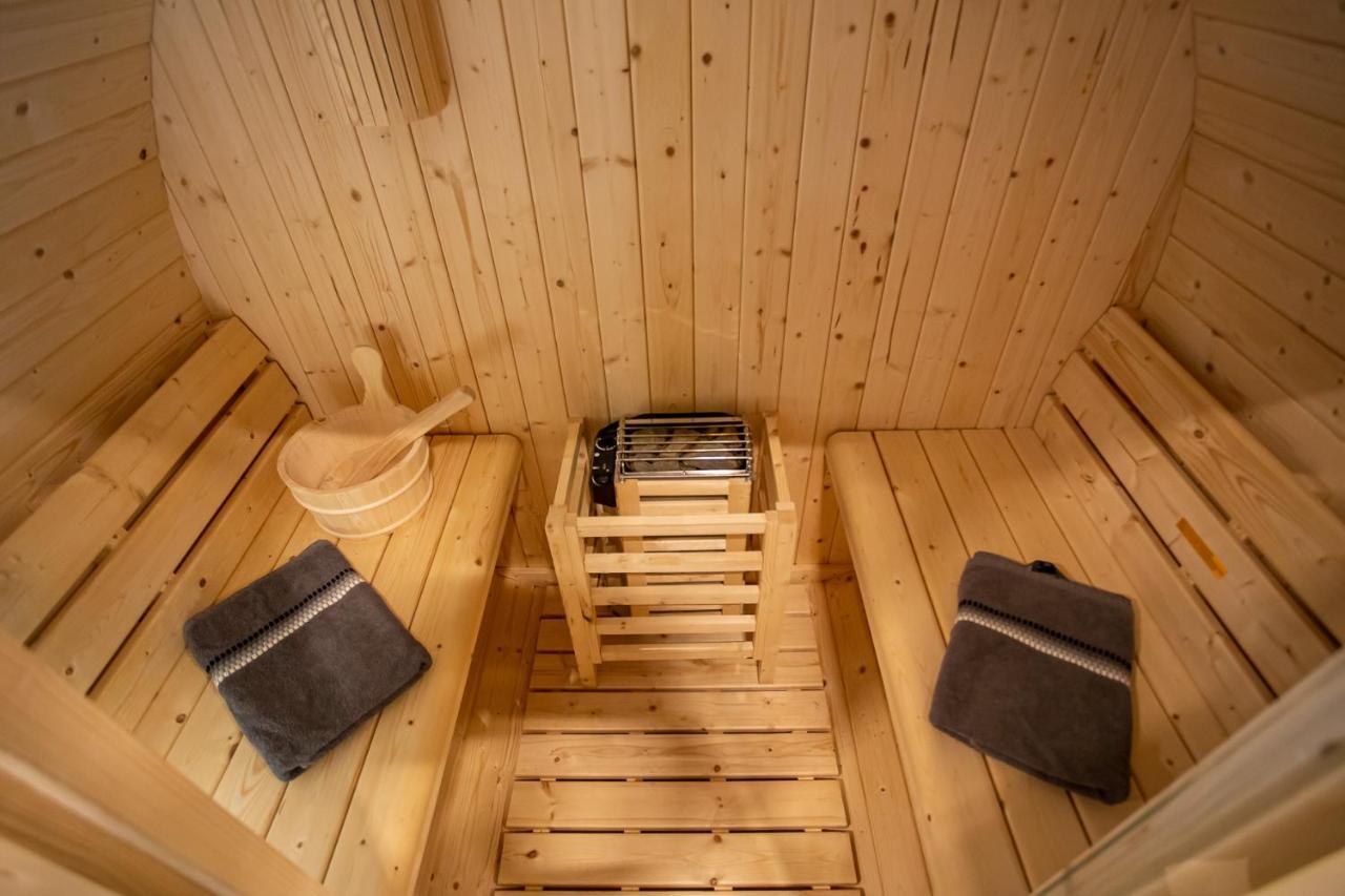 מוסטר Exclusive Penthouse Old Town With Sauna And Jacuzzi מראה חיצוני תמונה